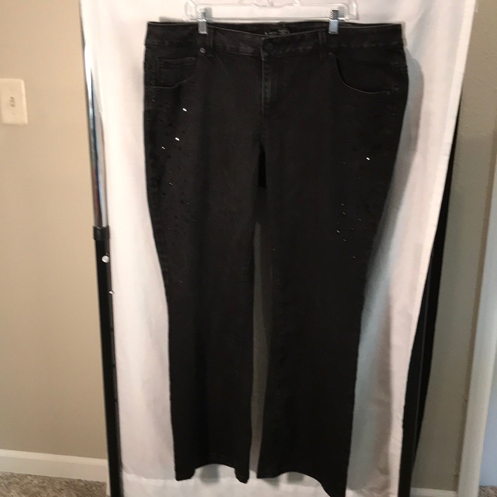 Venezia ladies size 22 black jeans